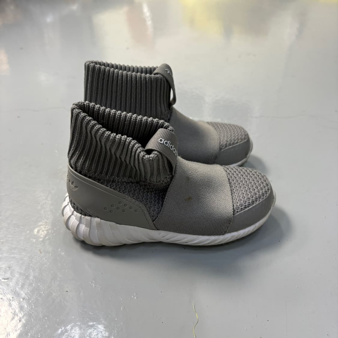 125 아디다스 키즈 튜블라 둠 운동화 0406J 상품이미지4