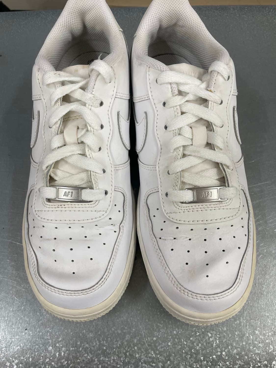 나이키 에어포스1 로우 화이트 240 상품이미지4