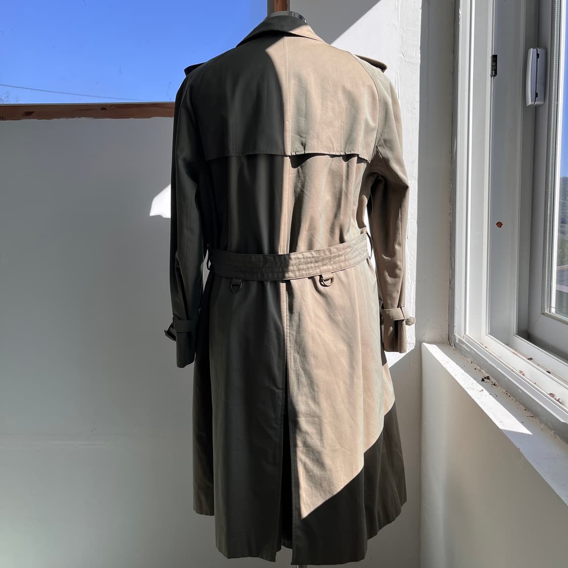 80s 아쿠아큐스텀 트렌치코트 레어 디테일 아쿠아5 영국 생산 상품이미지4