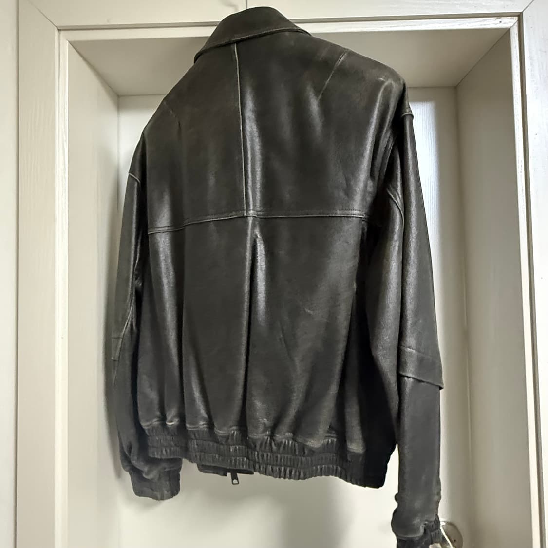 애프터프레이 오버사이즈드 레더 블루종 블랙 상품이미지3