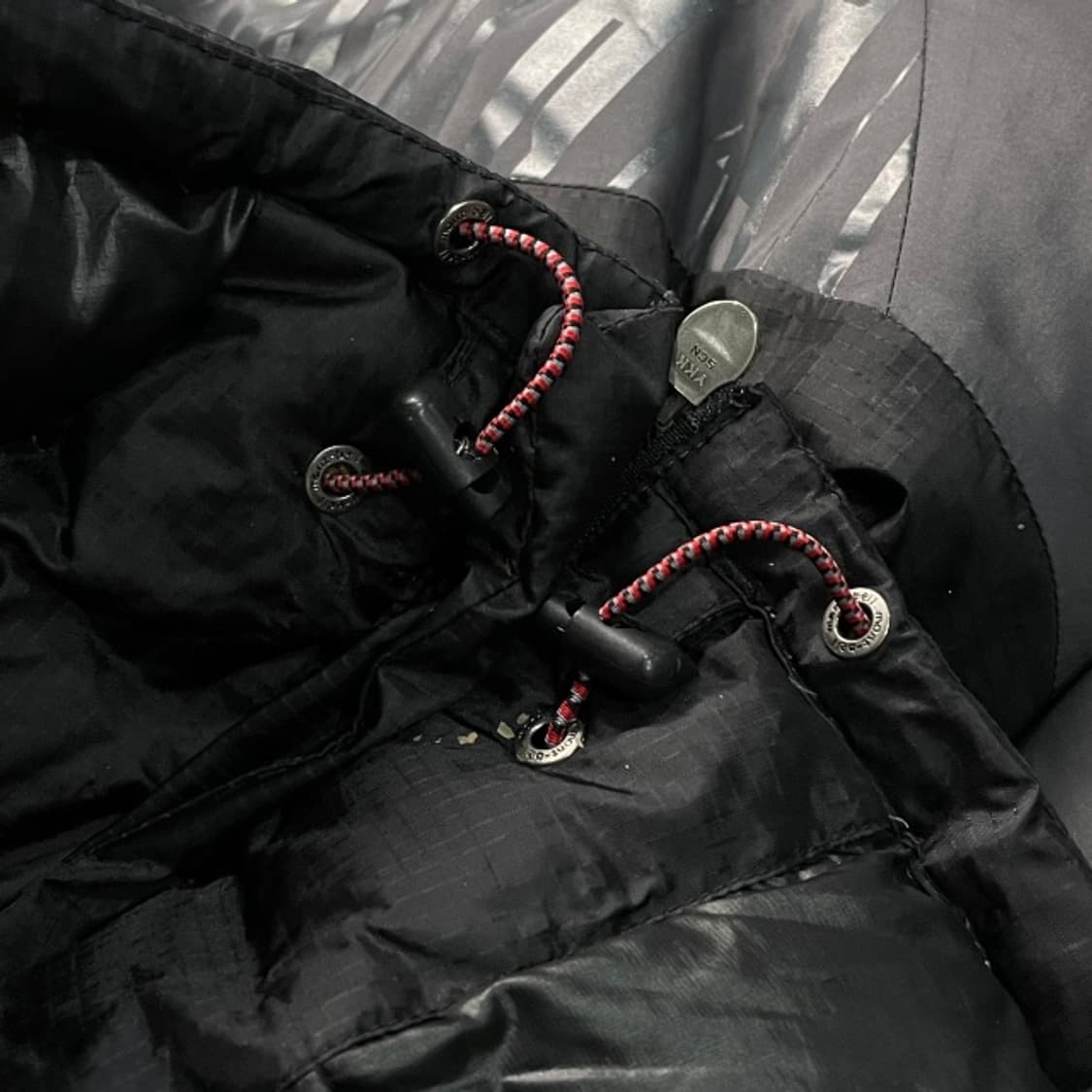 100 몽벨 고프코어 800필 패딩 (대장급 매물) 상품이미지5