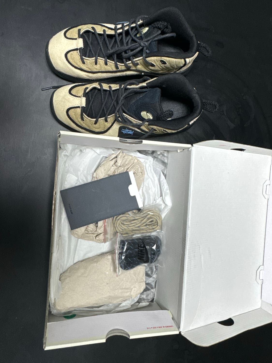 나이키 에어페니2 라탄 앤 라임스톤 상품이미지2