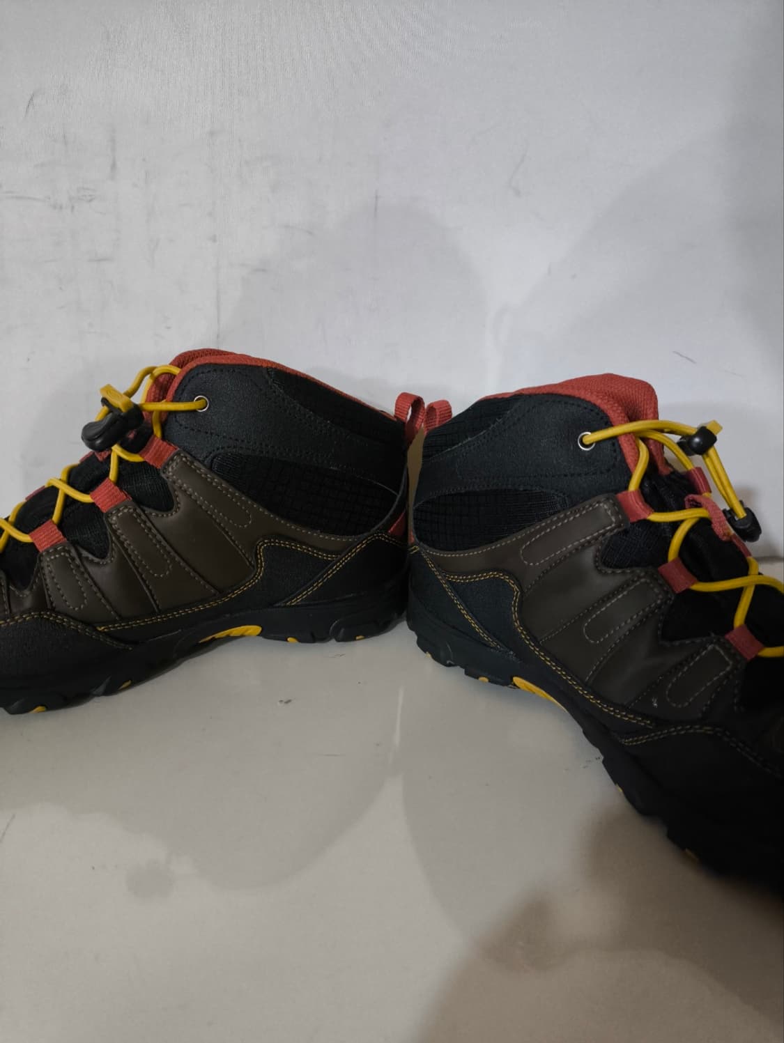 235mm 킨 미드 등산화 상품이미지7