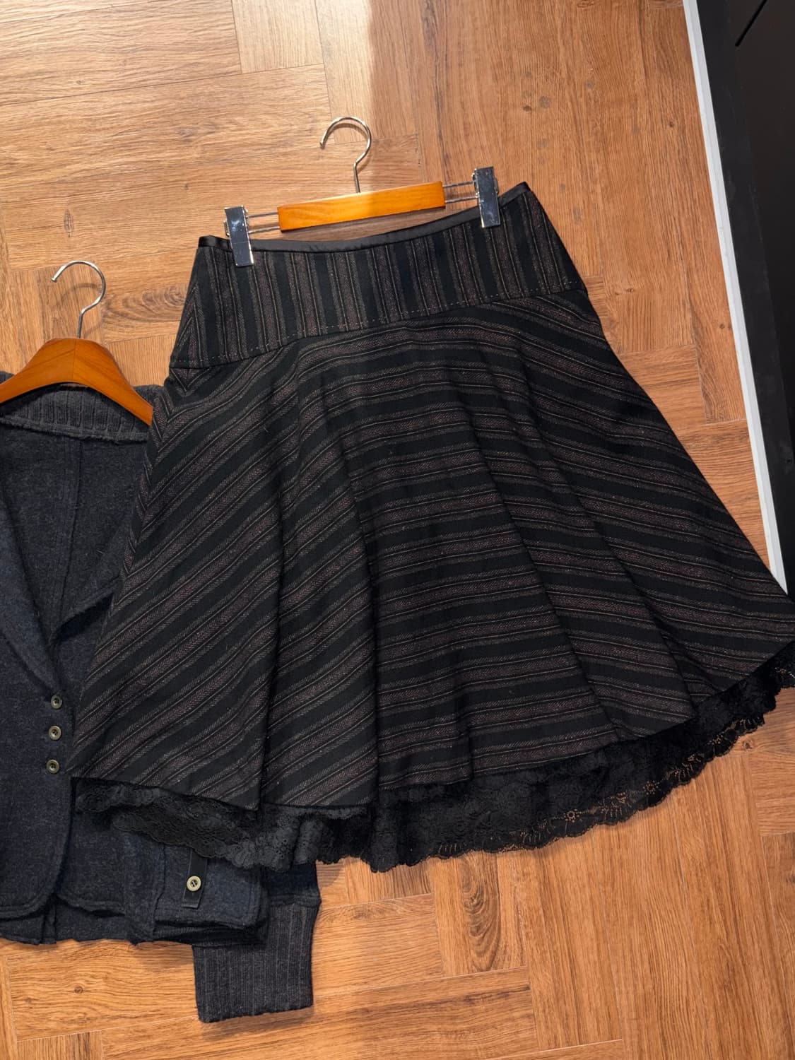 빈티지 디테일 모 미디스커트 상품이미지7