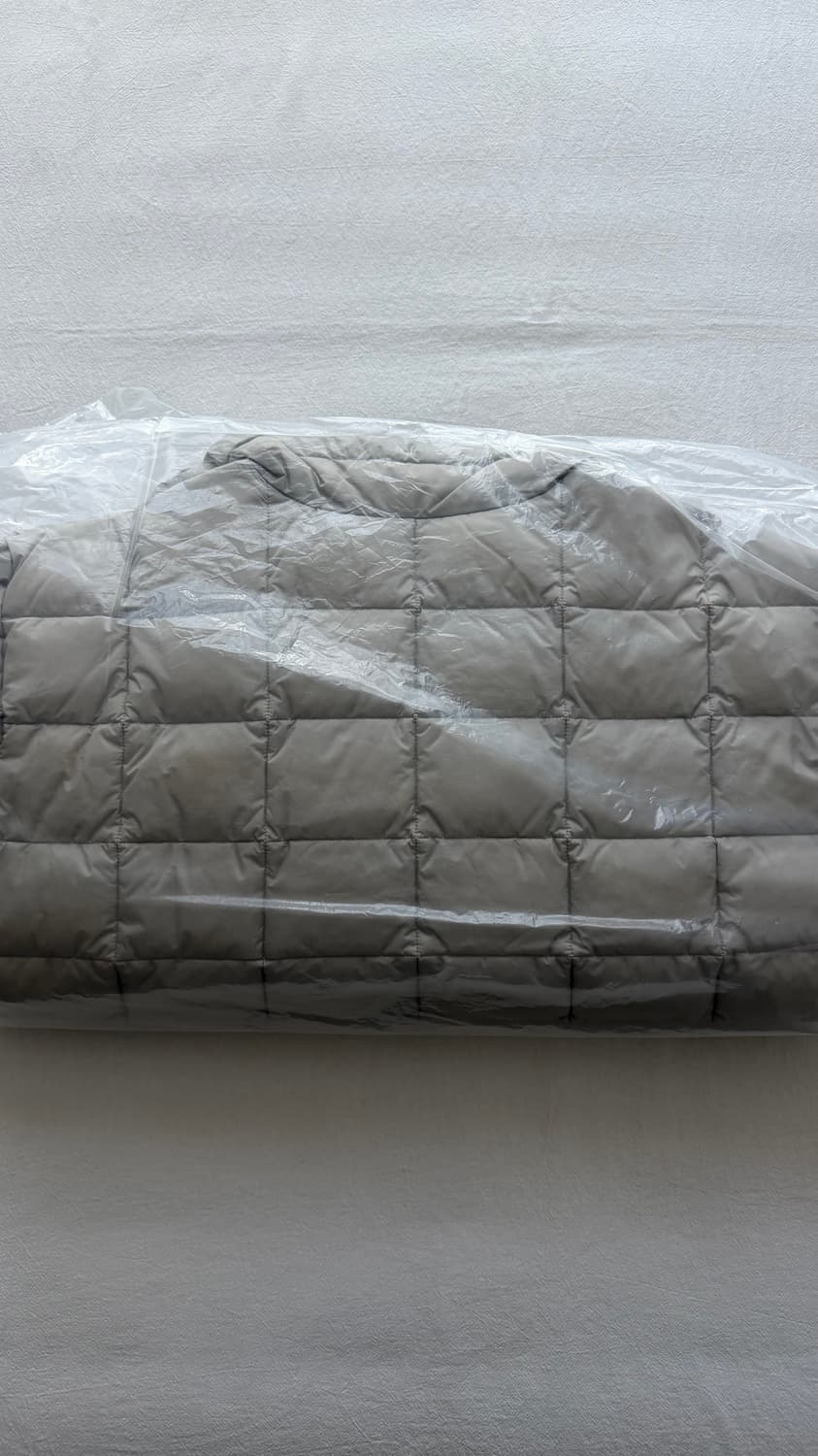 커브라이트 다운 점퍼 라이트 그레이 (1사이즈) 상품이미지2