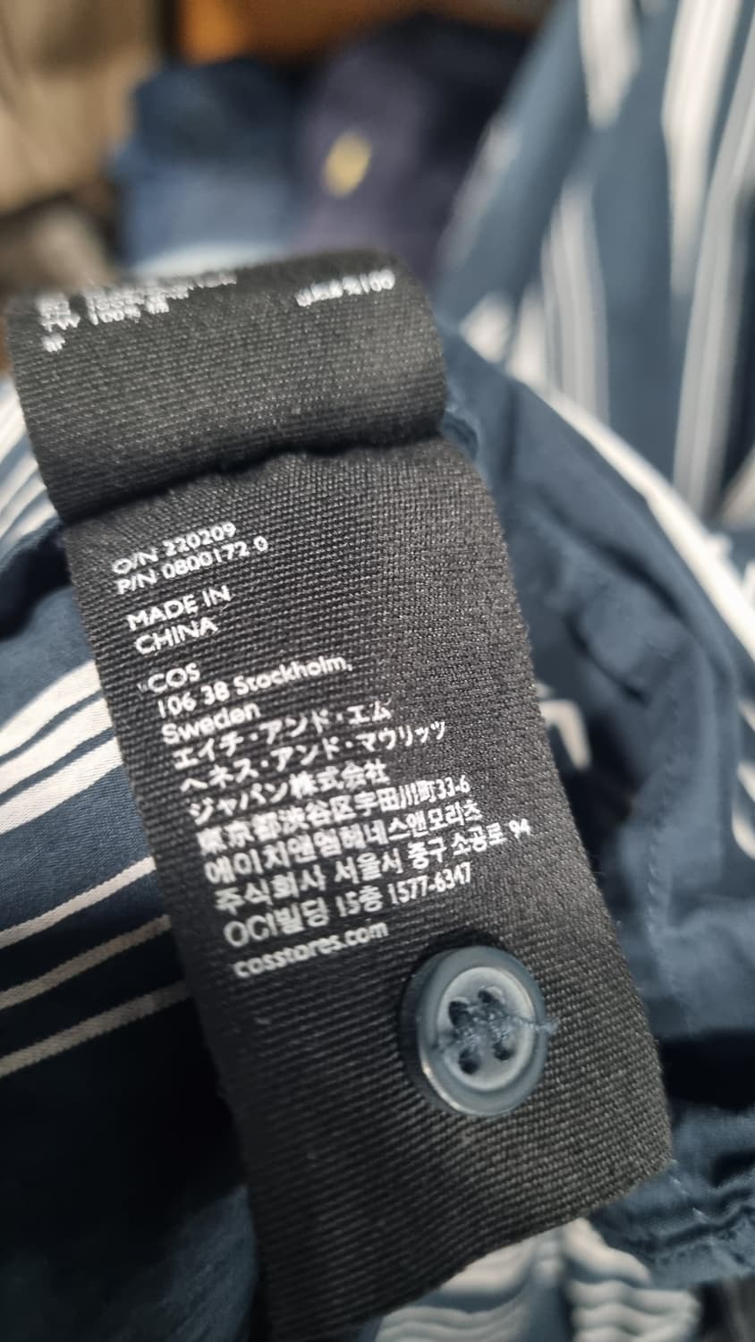 COS(코스) 춘하용 오버핏 헨리넥 L(105~110추천) 상태좋아요~ 상품이미지5