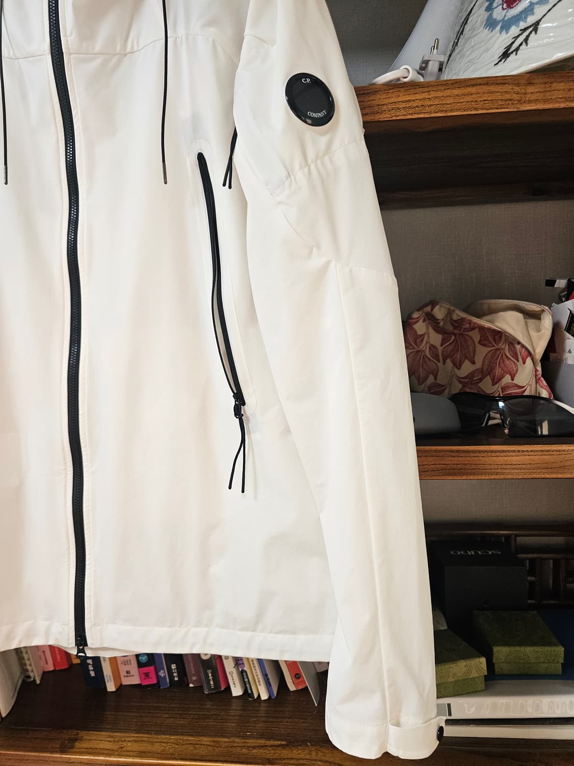 씨피 cp컴퍼니 프로텍 자켓 팔아요 54 110 105 xxl 바람막이 상품이미지3