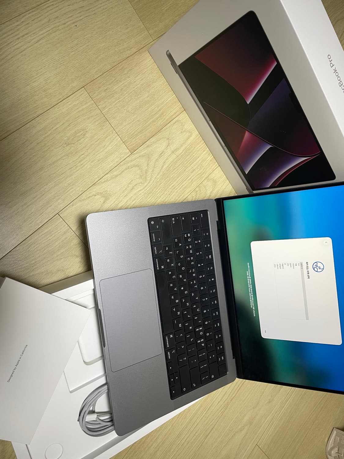 맥북 프로 14 M2 Pro 16/512스페이스 그레이 풀박스 상품이미지1