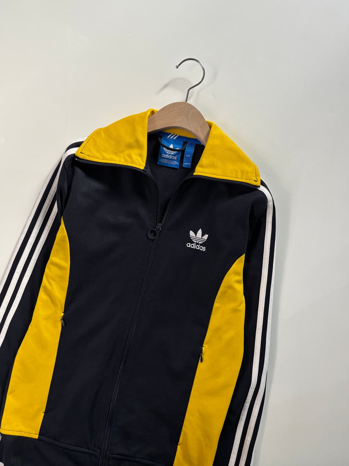 Adidas 아디다스 네이비옐로우 유로파 트랙탑  상품이미지1