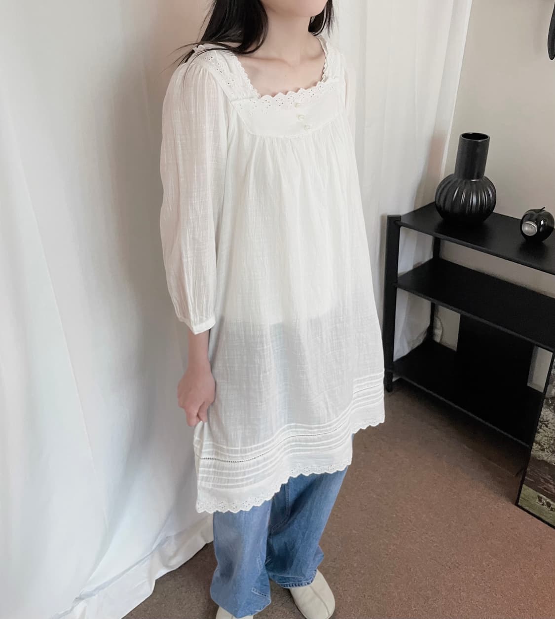 Square Neck Cotton Lace Blouse - White 상품이미지1
