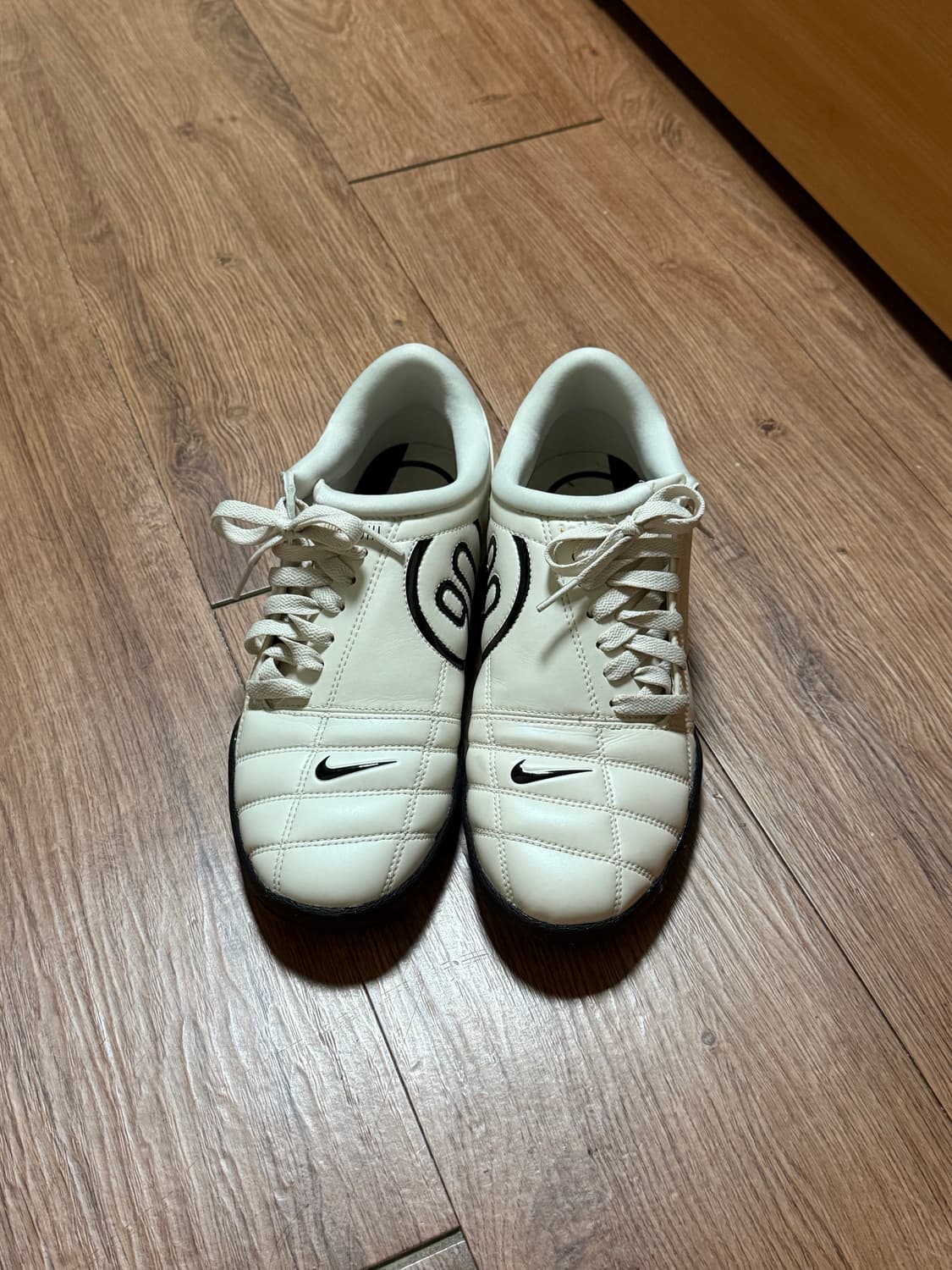 나이키 토탈90 운동화 260 판매합니다 상품이미지1