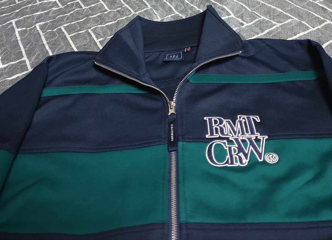 로맨틱크라운 오버핏 트레이닝 져지 짚업자켓 (S) 상품이미지2