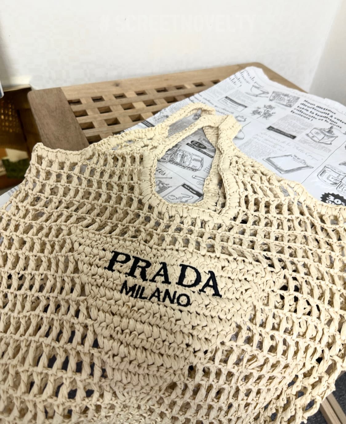 프라다 뷰티 라탄백 에코백 베이지 세일가 무료배송 상품이미지5