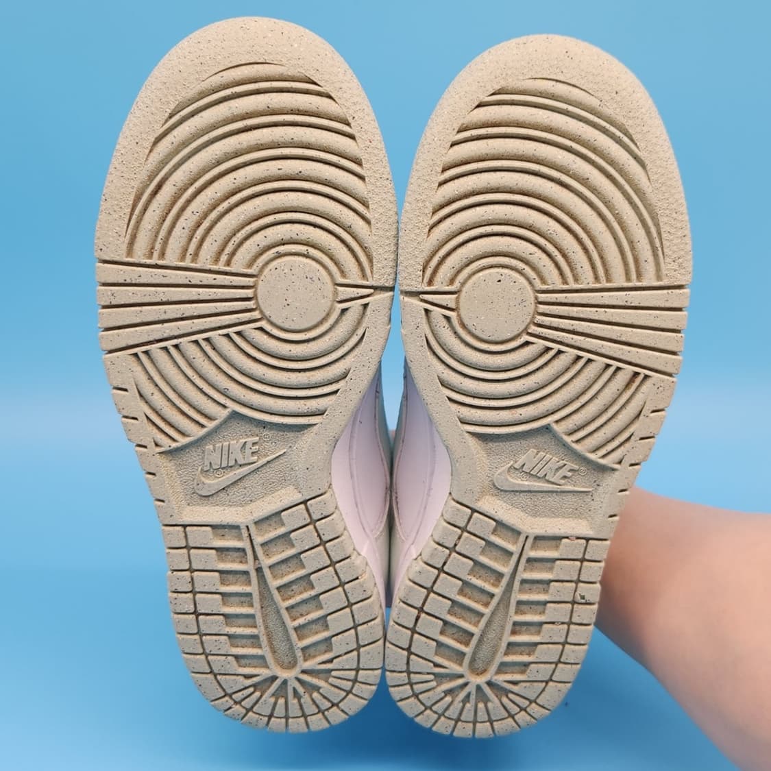 ooo 나이키 덩크로우 포튼 스니커즈245 상품이미지3