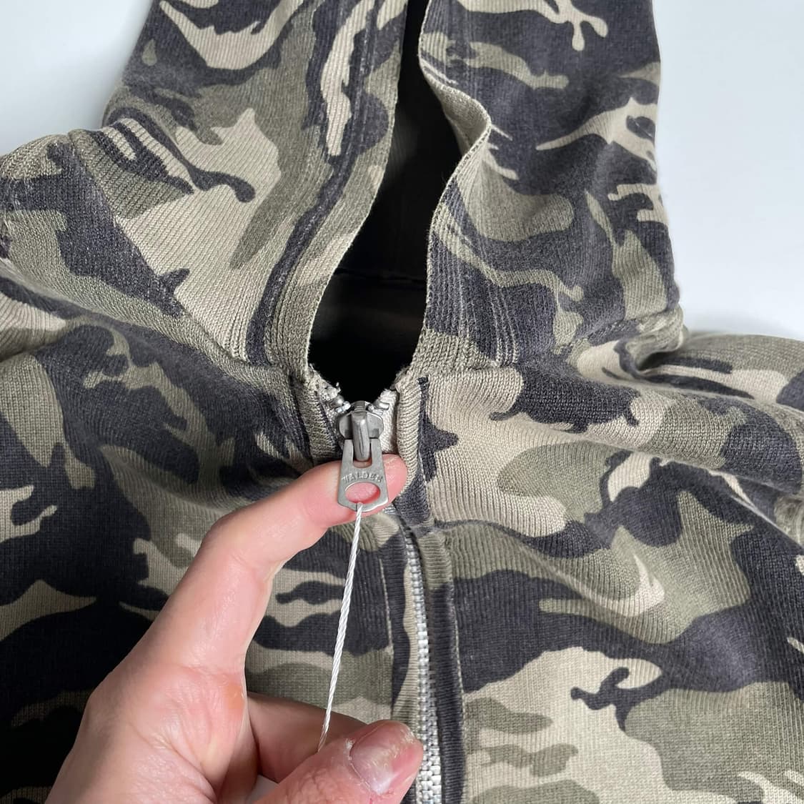 카모플라쥬 패턴 집업 후드 상품이미지5