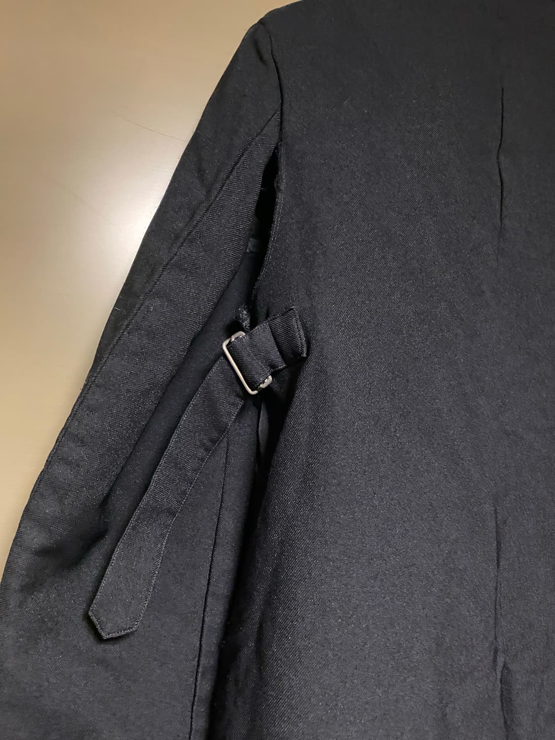 꼼데가르송 옴므플러스 18aw 버클 블레이저 상품이미지7