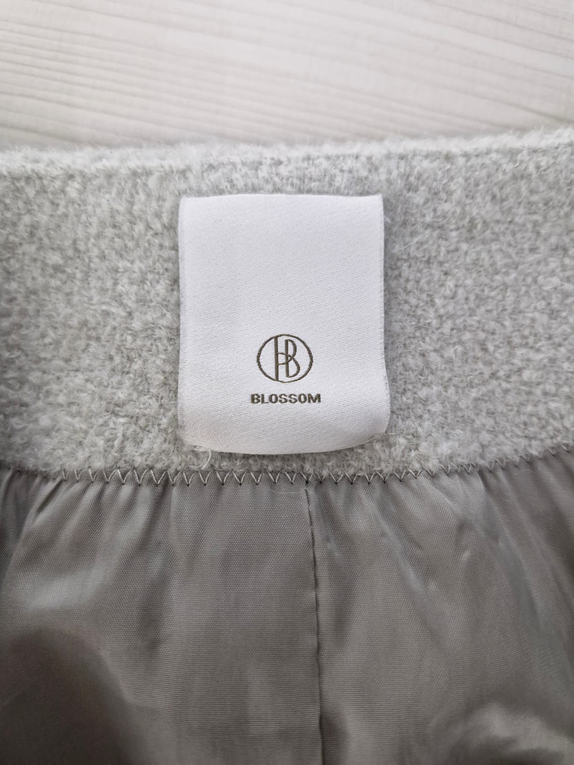 BLOSSOM 블러썸 에이치컴퍼니 부클 울 트위드자켓 상품이미지5