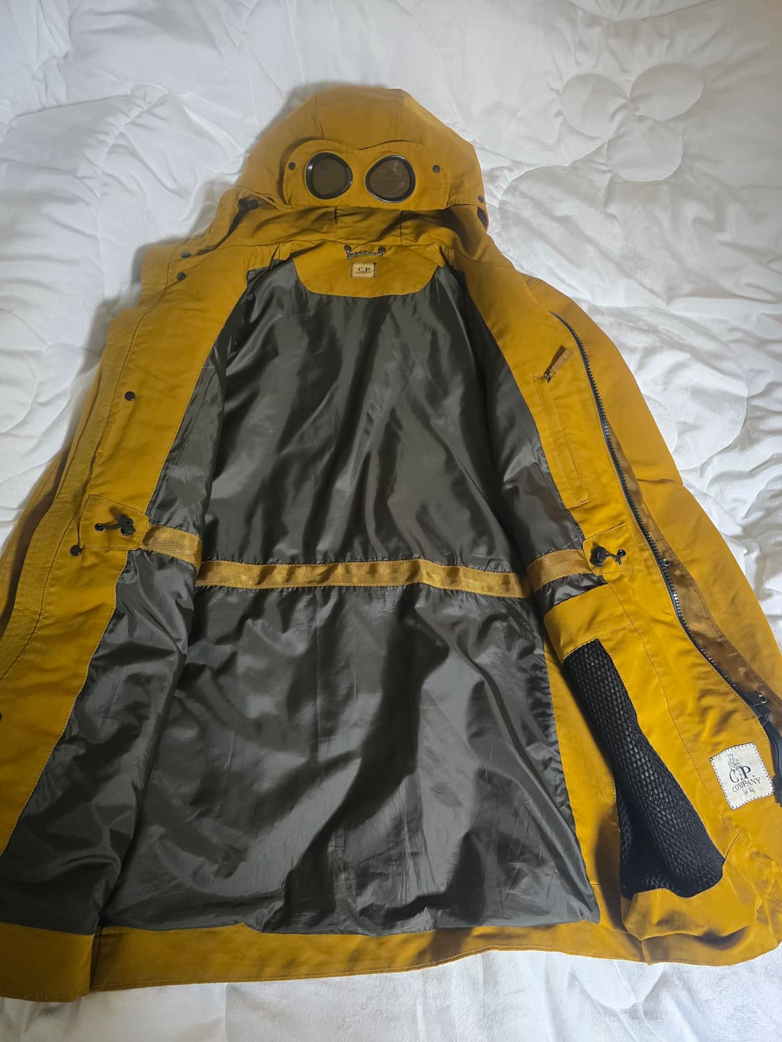 [국내정품] C.P. Company 고글 후드 필드 자켓 (105) 상품이미지5