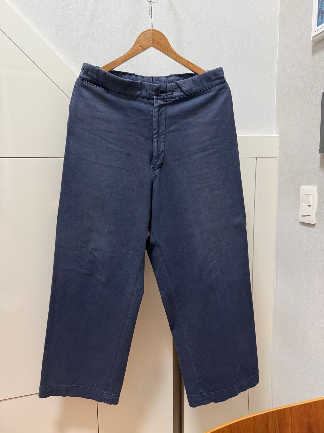 아프레쎄 26ss 빈티지 타입4 치노 트라우저 블루 2사이즈 상품이미지2