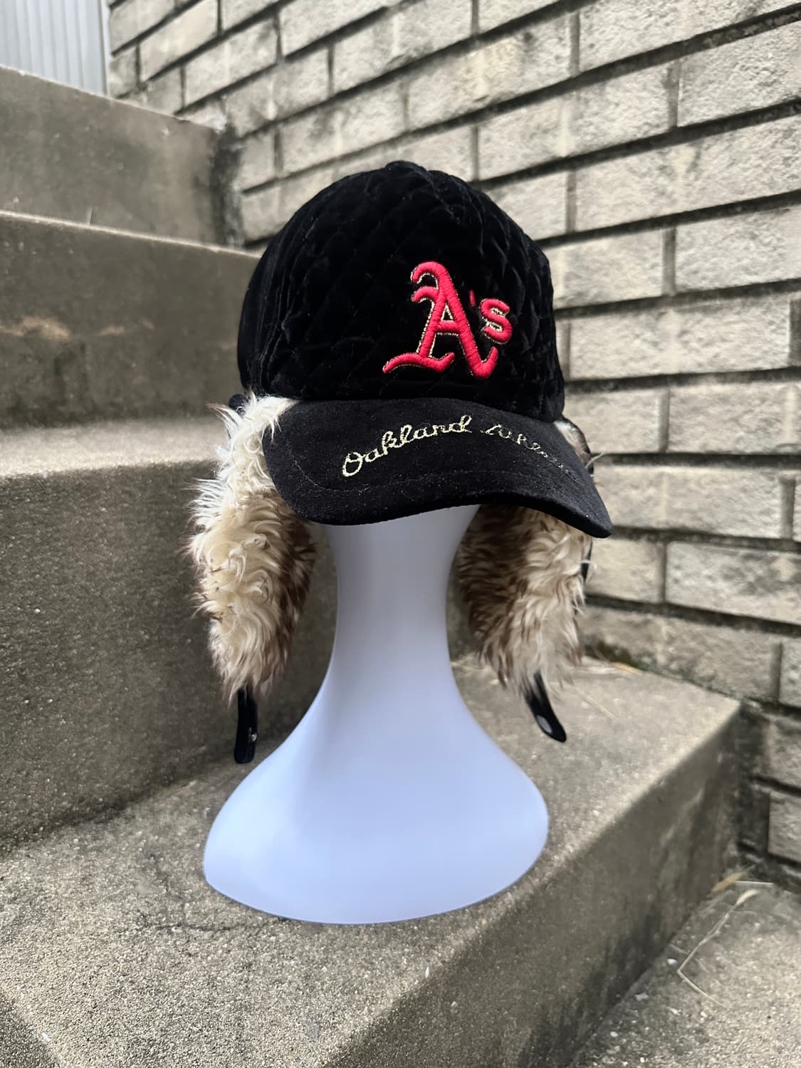 Velvet earflap cap  상품이미지1