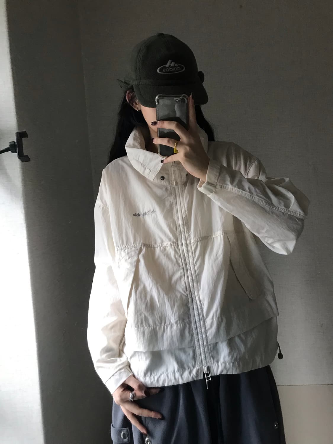 콜롬비아 아이보리 바람막이 상품이미지3