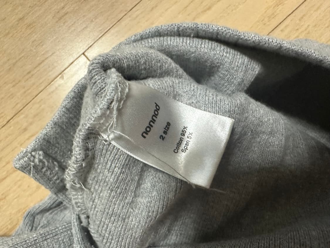 논노드 핑거홀 롱슬리브 상품이미지3