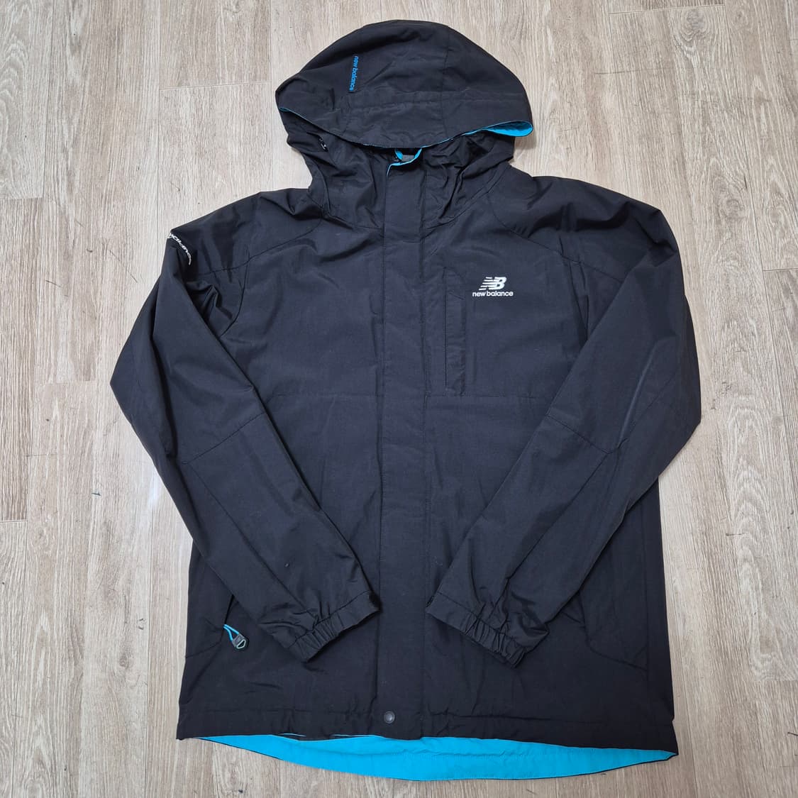 뉴발란스 남성 후드 바람막이 자켓 상품이미지1