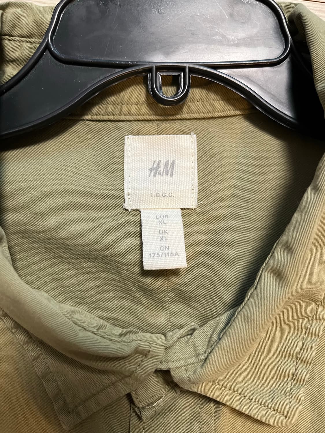 H&M 카키색 유틸리티 반팔 셔츠 XL 상품이미지2