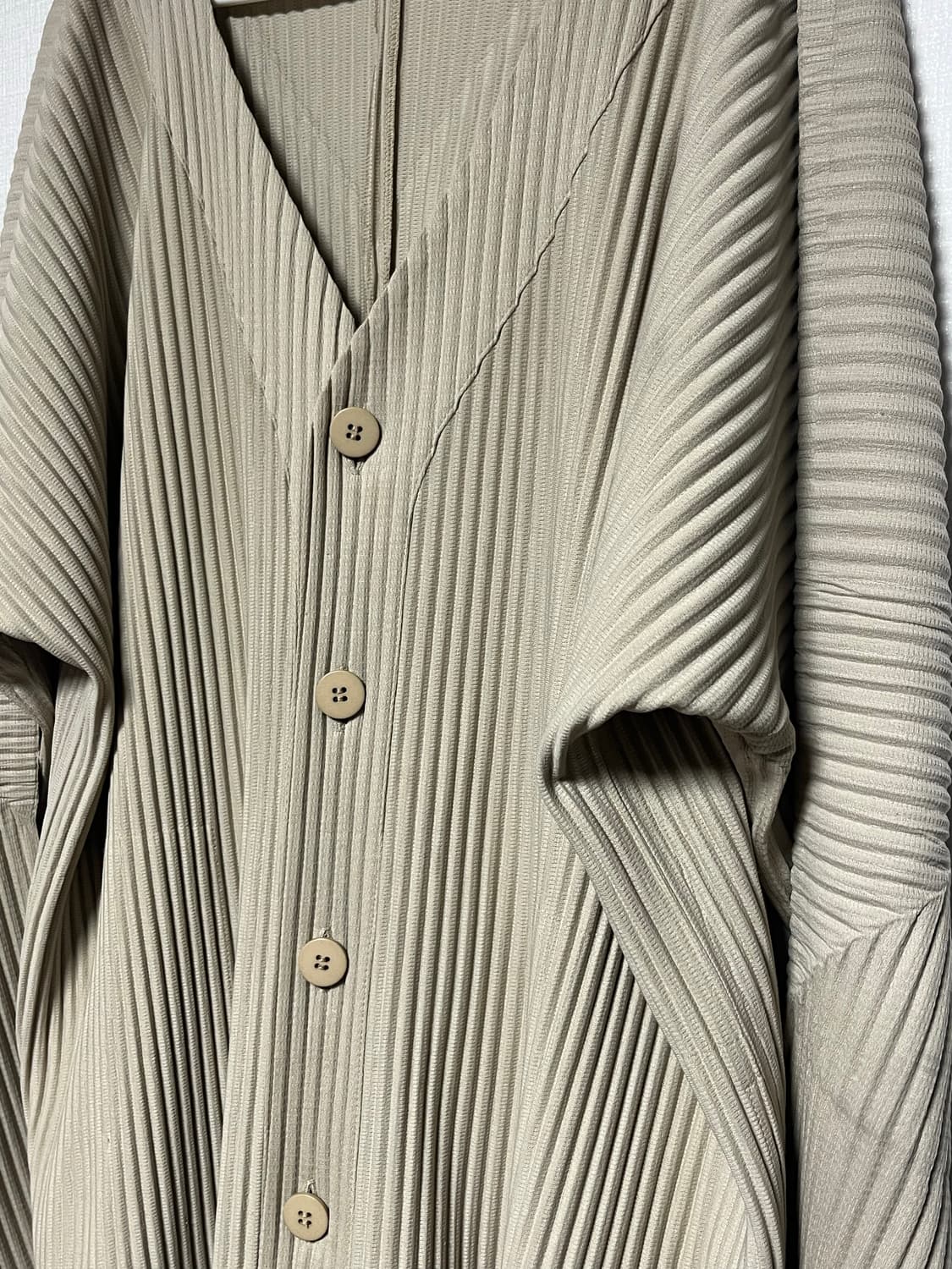 이세이미야케 멘 플리츠 가디건 상품이미지3