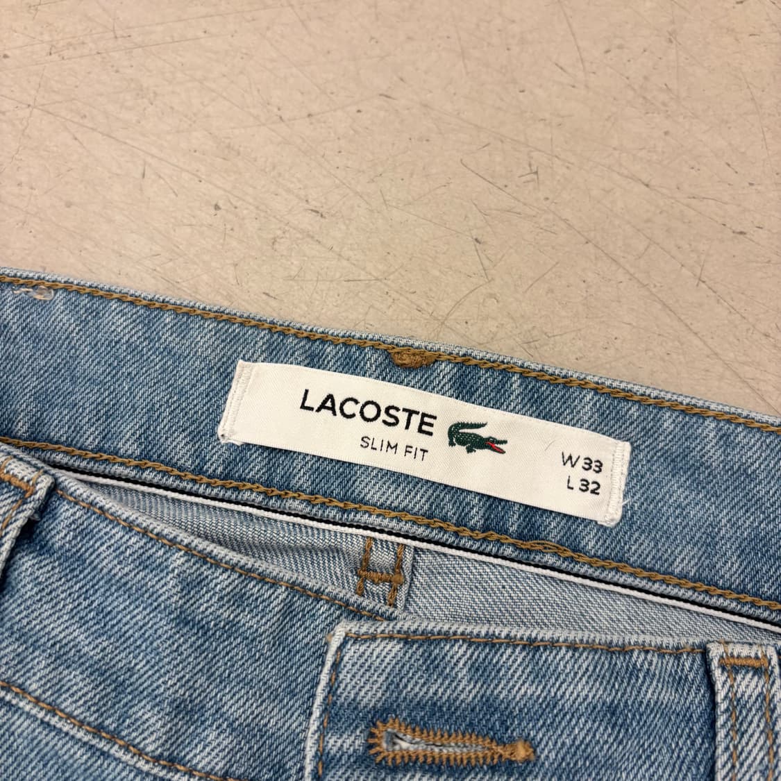 라코스테 슬림핏 데님 팬츠 상품이미지4