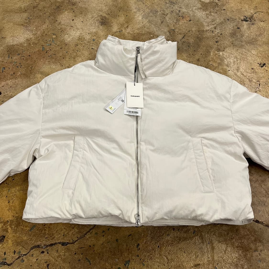 [정품/S] 코드그라피 오버핏 패딩 아이보리 b18 상품이미지3