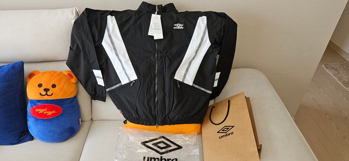 엄브로 바람막이 노팅엄 100 새상품 상품이미지1