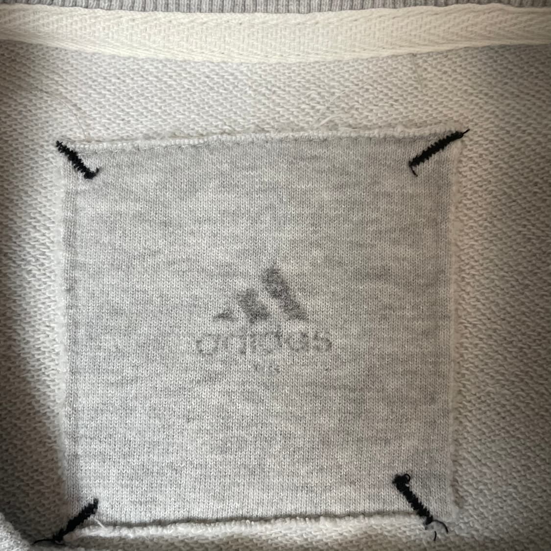 아디다스 스몰로고 트레이닝 크루넥 스윗 맨투맨 90 상품이미지4