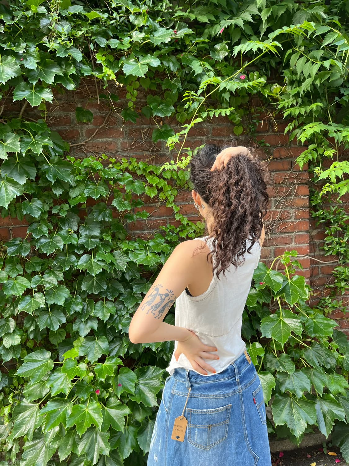화이트 아이보리 스티치 민소매 상품이미지5