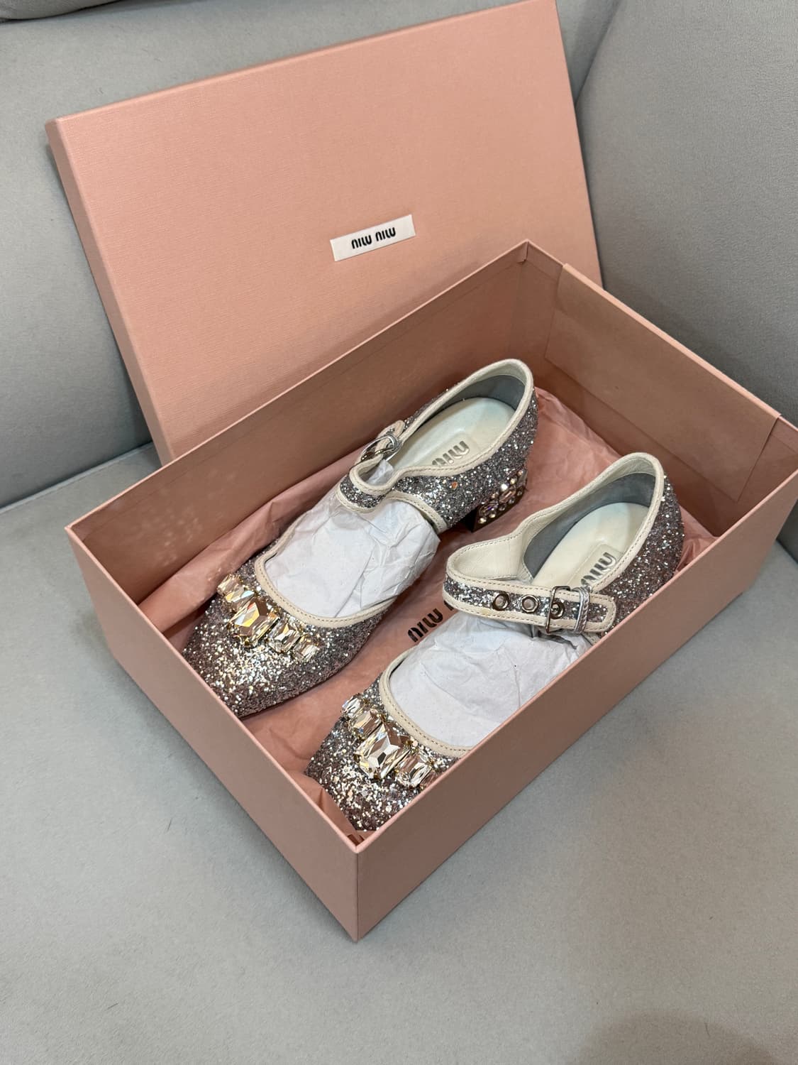 미우미우 패브릭 펌프스 구두 36.5사이즈 상품이미지1