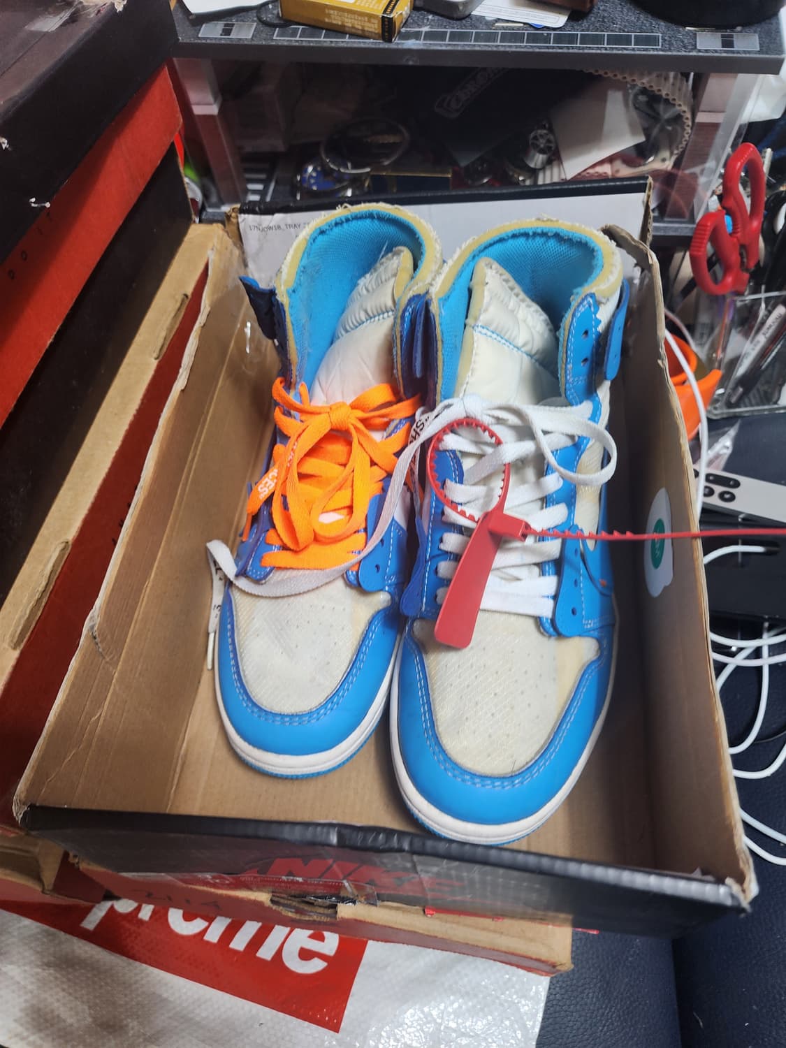 나이키 에어조던1 unc  상품이미지3