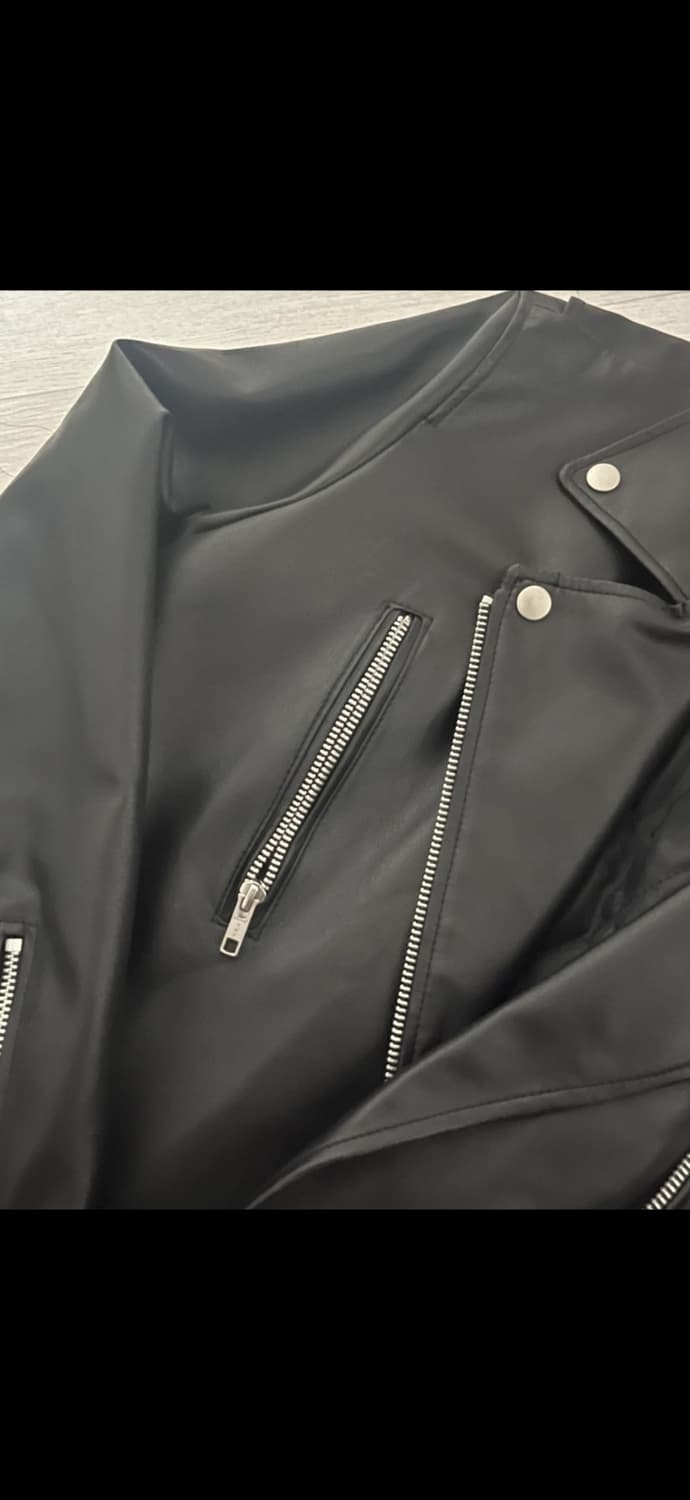 콜릿 여성 라이더 자켓 한번 착용 / 상태 최상 상품이미지2