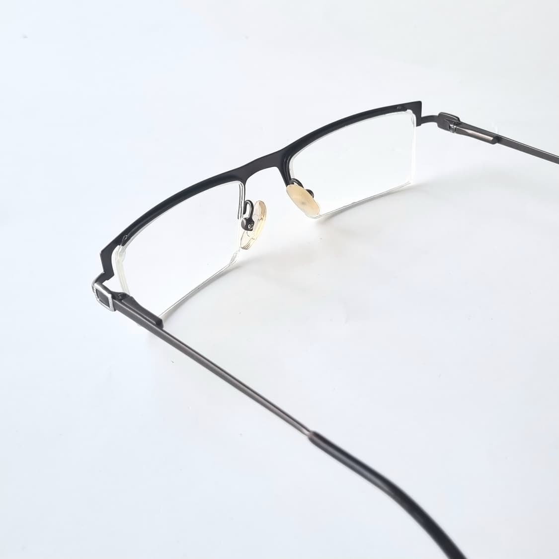 데드스탁 지적인무드 스트레이트 탑 바 안경테 789 상품이미지3