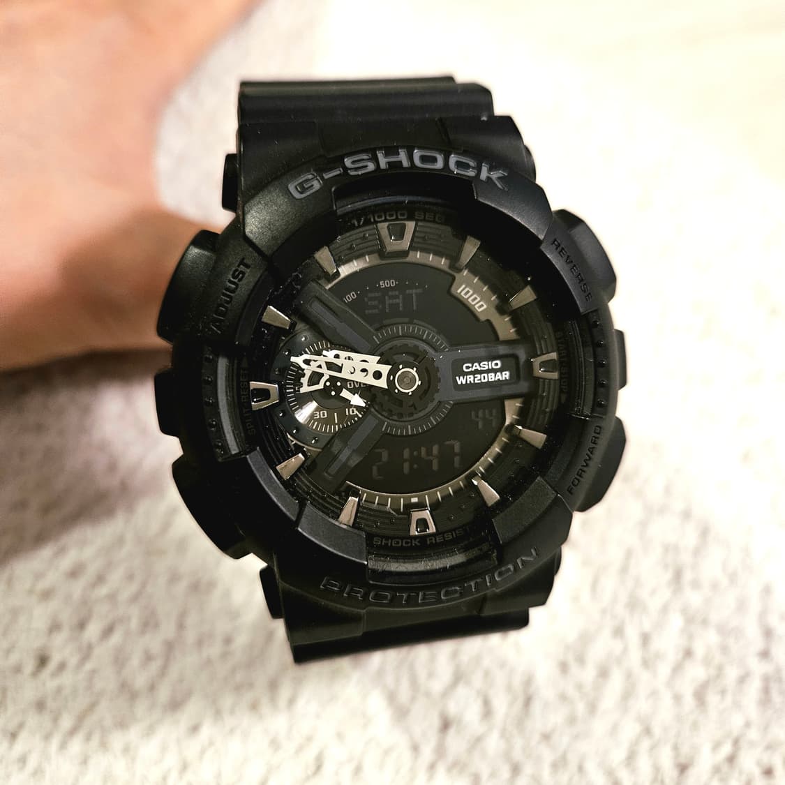 카시오 지샥 GA-110 블랙 시계 상품이미지1