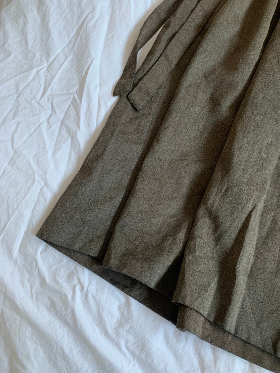 카키 에이프런 원피스 상품이미지3