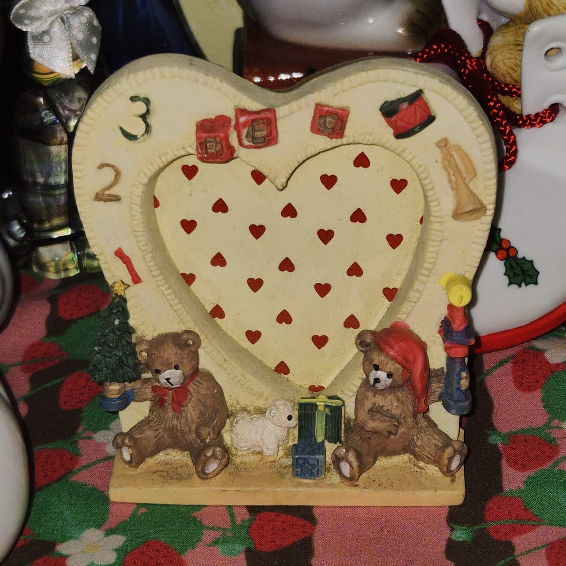 90s 레트로 테디베어 하트 피겨린 액자 상품이미지7