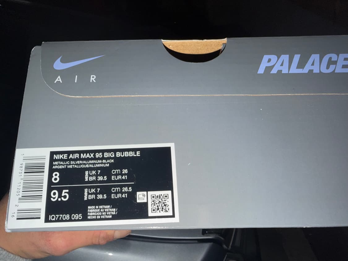 나이키 팔라스 에어맥스95 260 새상품 판매합니다 상품이미지4