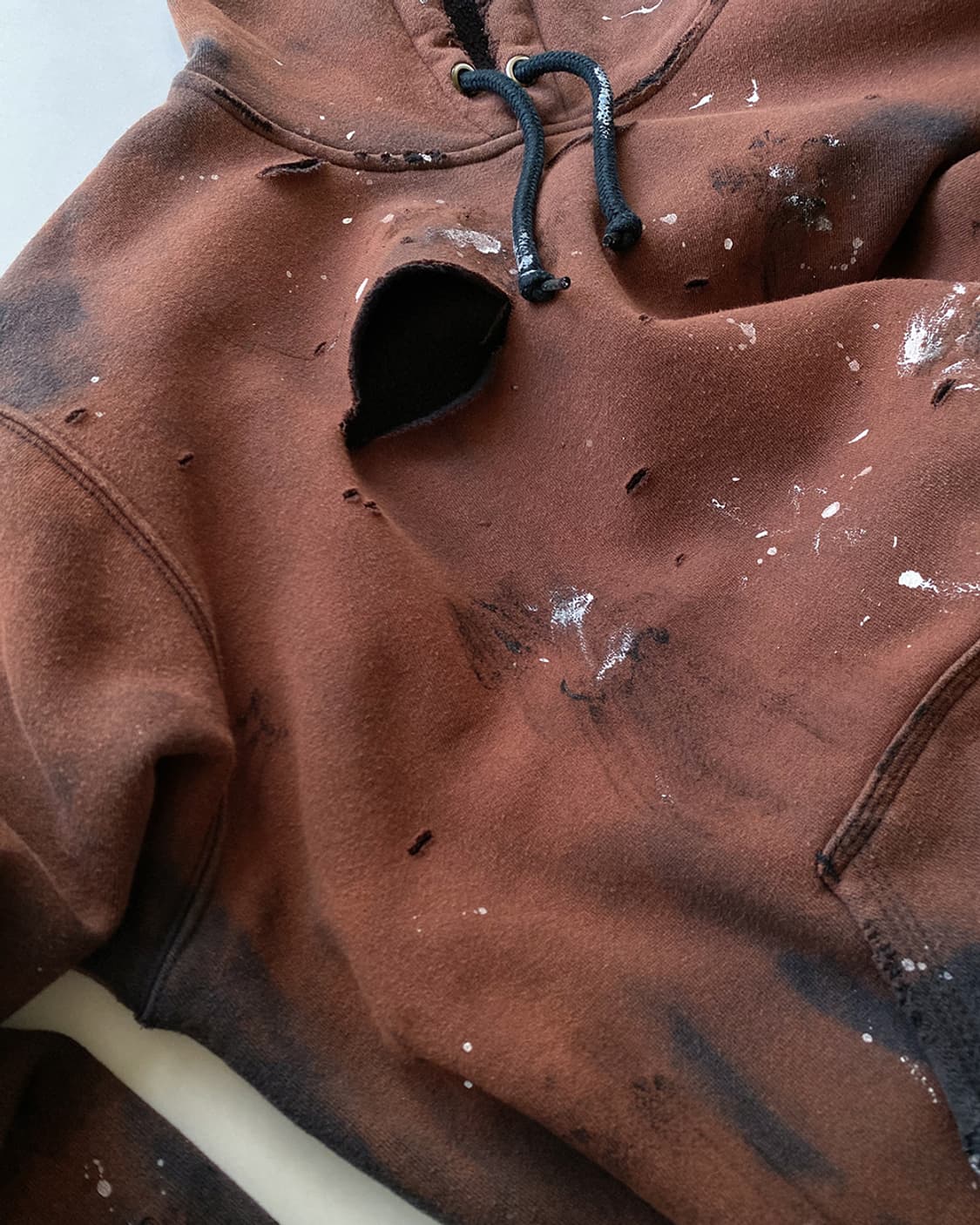 칼하트 디스트로이드 페인팅 후드티 상품이미지6