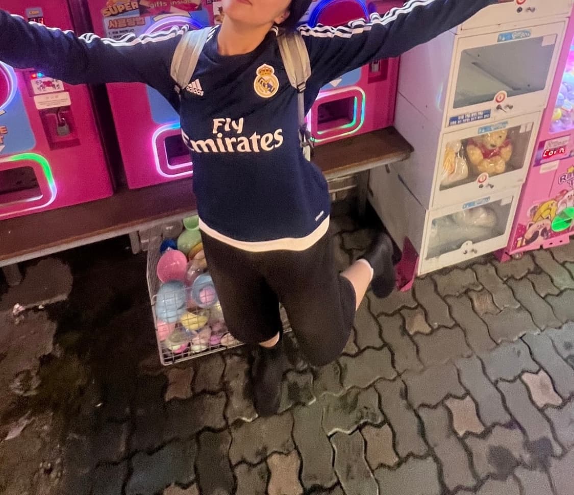 레알마드리드 네이비 롱슬리브 긴팔져지 구해요ㅠㅠㅠ!! 상품이미지1