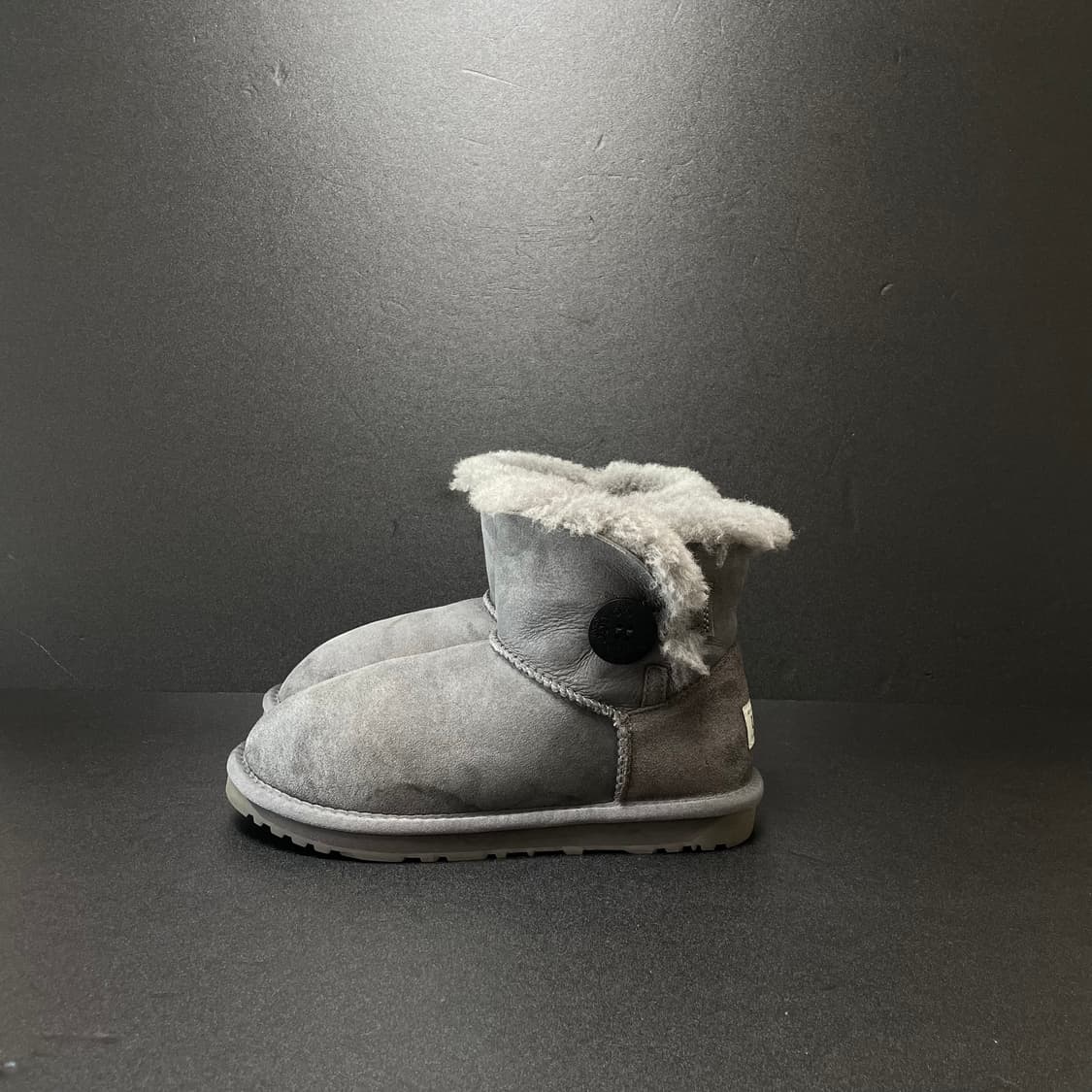 [230] UGG 어그 미니 베일리 버튼 II 상품이미지3