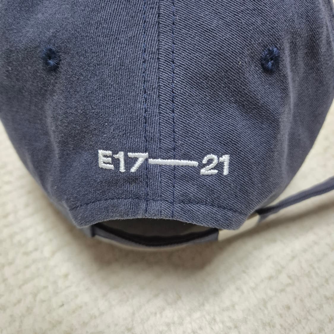 [핫아이템🔥] 이미스 뉴 자수 로고 볼캡 상품이미지3