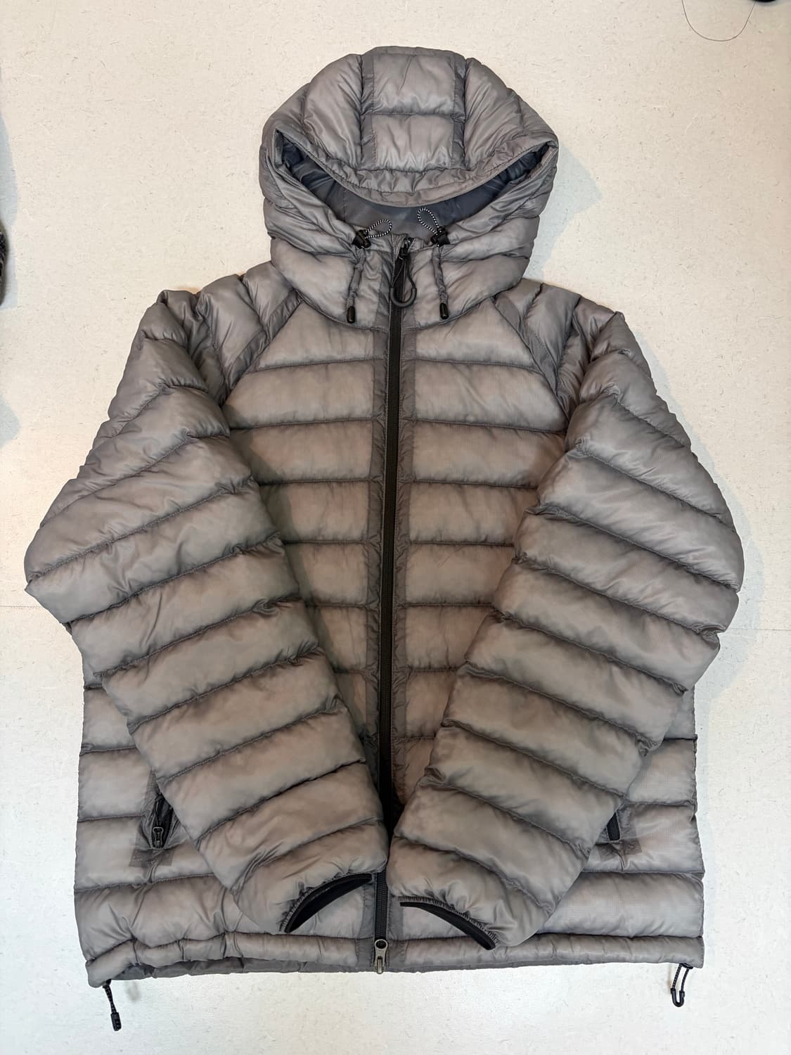 수아레 라이트 시어쉘 패딩 점퍼 그레이 L 상품이미지2