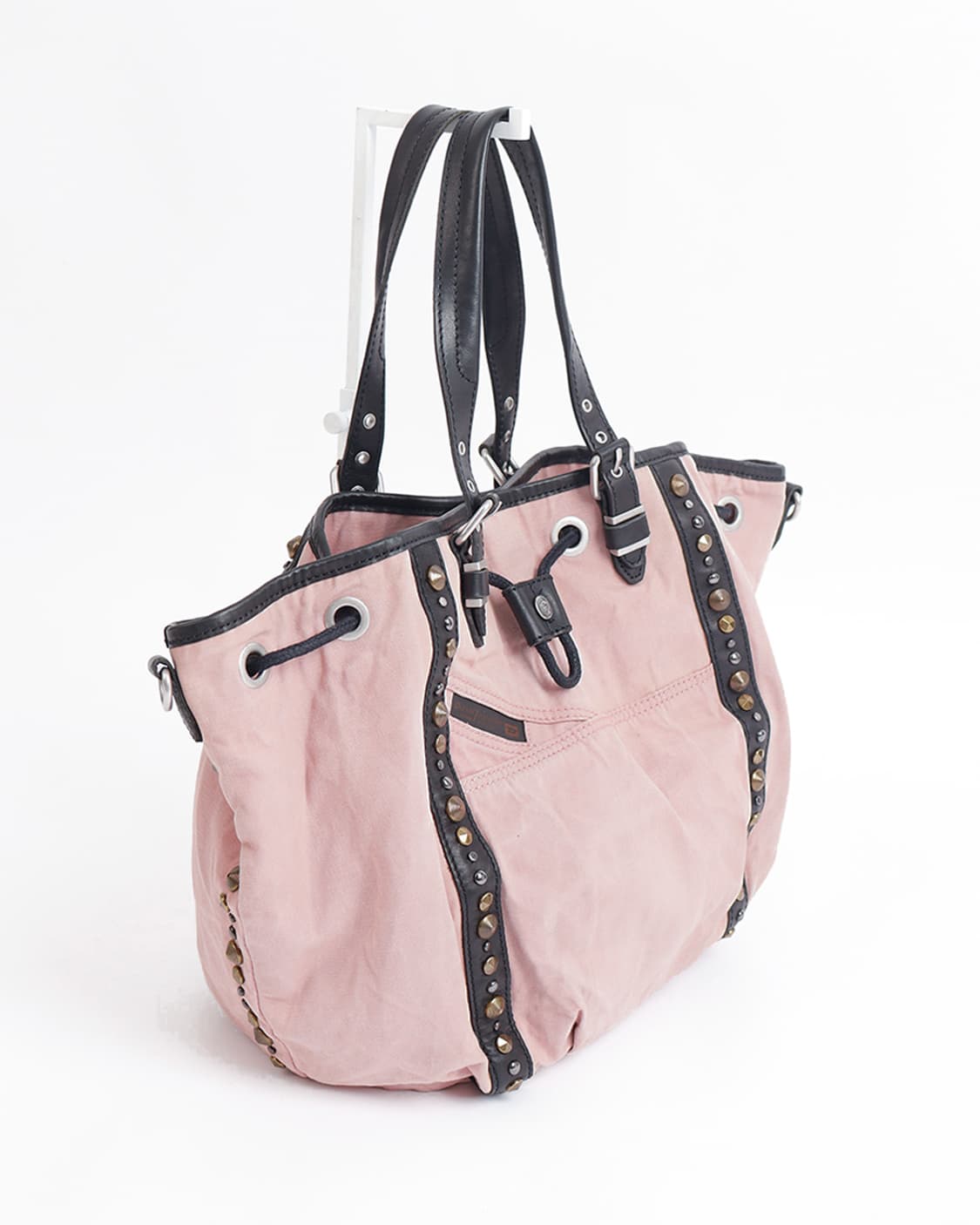 [DIESEL] 스터드 디테일 드로스트링 토트백 상품이미지4