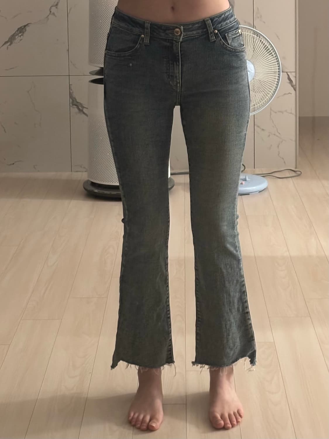 새상품) GUESS 부츠컷 청바지 상품이미지1