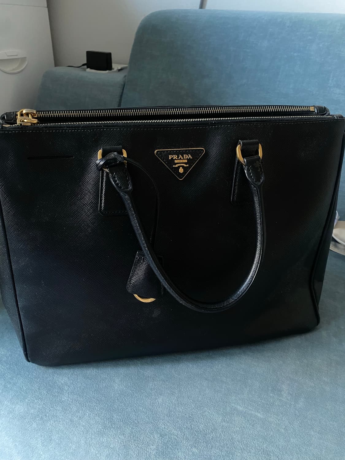 프라다 사피아노 가죽 토트백 상품이미지3